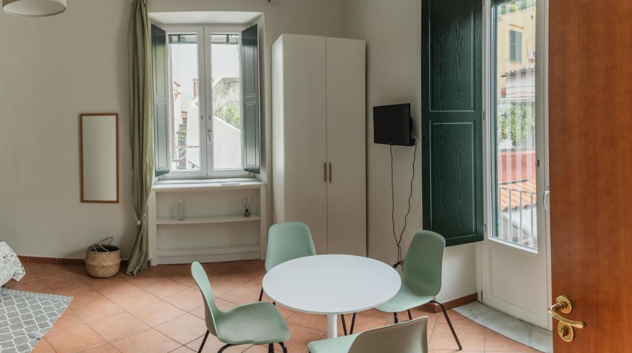 Hippocratica Apartment Salerno Exterior photo